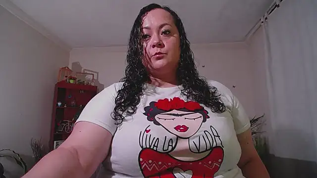 Aleia Taylor online show from 10.06.25