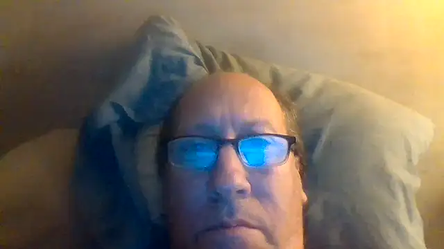 Snapshot of hornyrich69 chatting on 01.02.25 hornyrich69 online show from 01.02.25