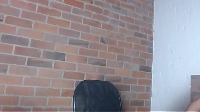 Snapshot of salome__hills1 chatting on 02.10.25 salome hills1 online show from 02.10.25