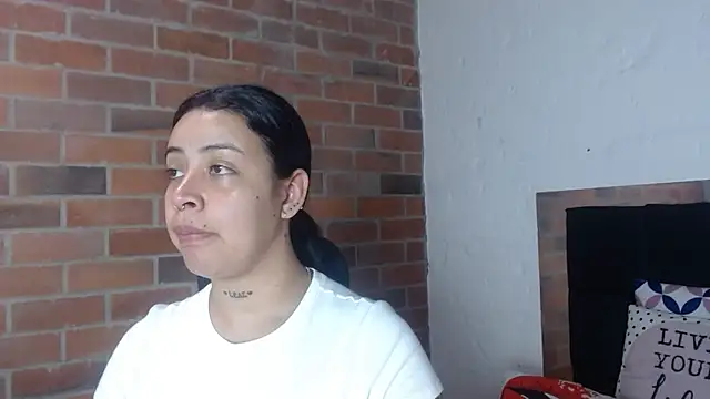 salome  hills1 online show from 04.19.26