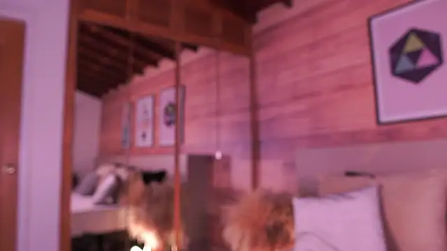 Snapshot of IzzyWild chatting on 01.06.26 IzzyWild online show from 01.06.26