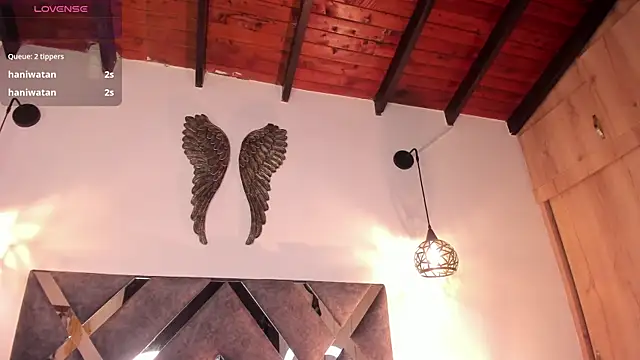 Snapshot of Bianca_zaens2 chatting on 02.15.25 Bianca zaens2 online show from 02.15.25