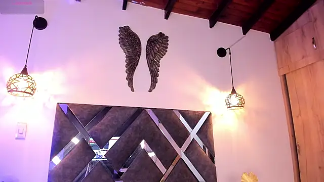 Snapshot of Bianca_zaens2 chatting on 09.16.25 Bianca zaens2 online show from 09.16.25