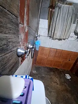 Michellluxo online show from 09.23.25