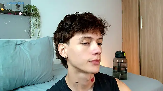 Snapshot of badboy_one_ chatting on 11.18.25 badboy one online show from 11.18.25