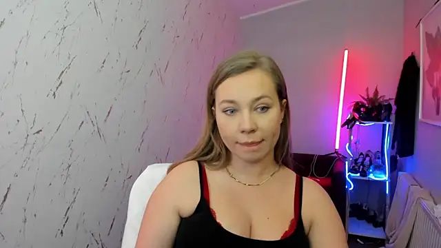 holly xglam online show from 01.16.26