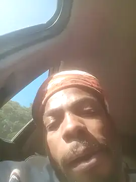 calientoboy online show from 12.20.24