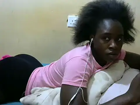 Snapshot of sweet_lily2 chatting on 02.12.25 sweet lily2 online show from 02.12.25