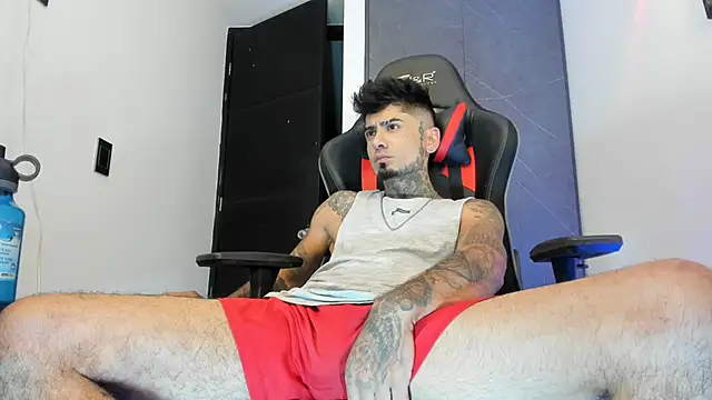 Snapshot of sergiio_mesa27 chatting on 03.02.25 sergiio mesa27 online show from 03.02.25