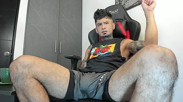 Snapshot of sergiio_mesa27 chatting on 09.26.25 sergiio mesa27 online show from 09.26.25