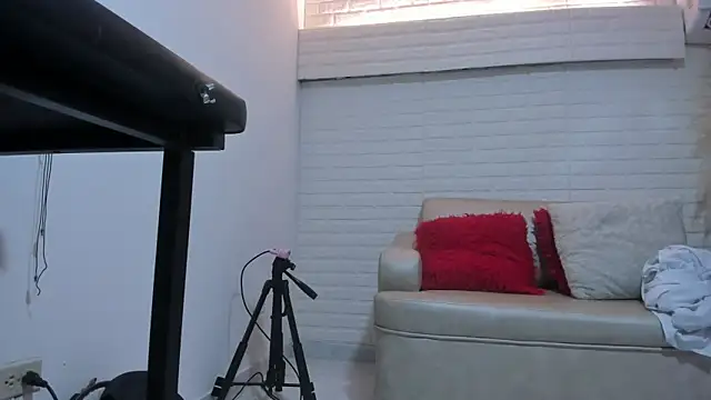 Lissalittlee online show from 01.29.25