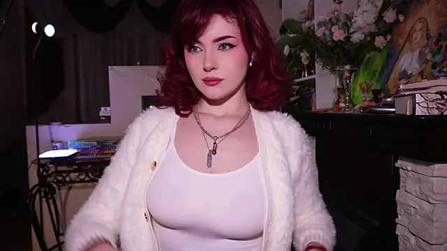 Snapshot of Chriss_Fox chatting on 11.22.25 Chriss Fox online show from 11.22.25