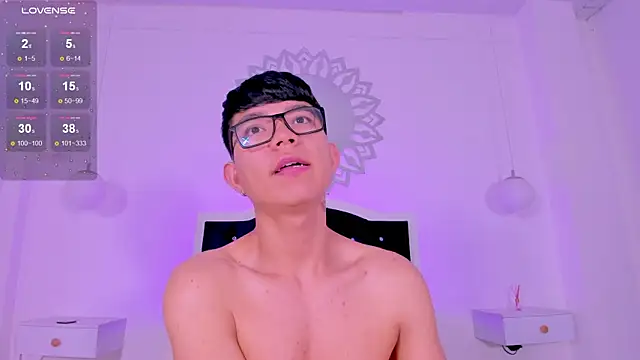 CodyTwink online show from 11.30.25