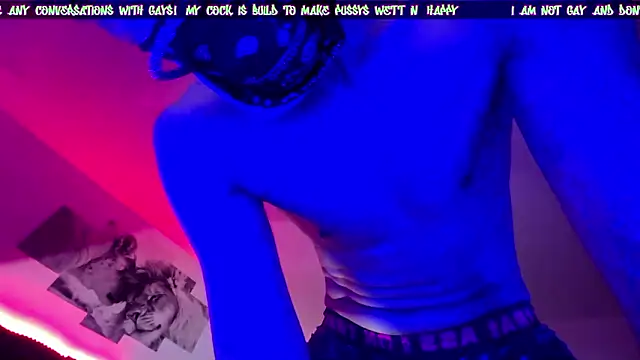 Snapshot of Deutscher_Gro8schwanz_88 chatting on 03.22.26 Deutscher Gro8schwanz 88 online show from 03.22.26