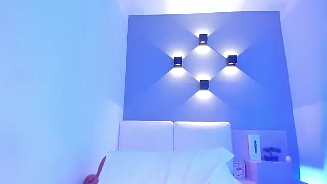 aisha h  online show from 01.24.25