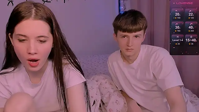 CoddleWeeper  online show from 03.21.26