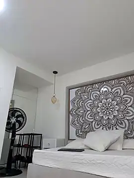 Selket11 online show from 01.20.25