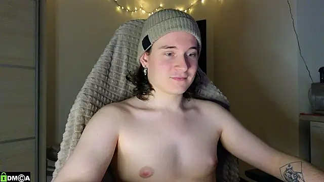 MoreRealAlex online show from 02.08.26