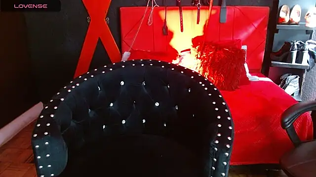 Naty slavedoll online show from 02.28.25