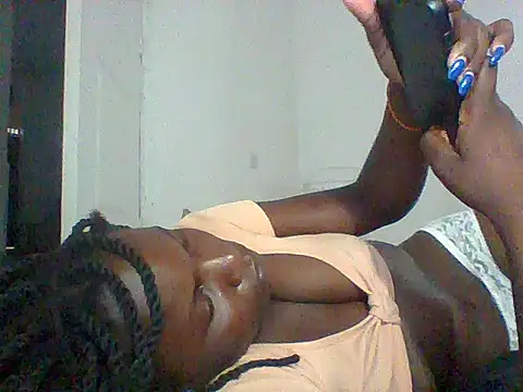 Snapshot of Fine_baby0001 chatting on 06.11.26 Fine baby0001 online show from 06.11.26