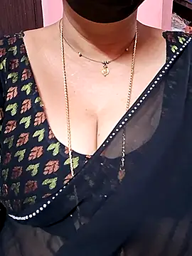 Snapshot of ananya956 chatting on 11.30.25 ananya956 online show from 11.30.25