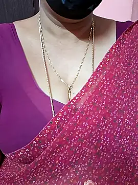 Snapshot of ananya956 chatting on 12.14.25 ananya956 online show from 12.14.25