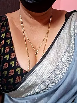 Snapshot of ananya956 chatting on 12.22.25 ananya956 online show from 12.22.25