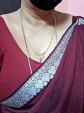 Snapshot of ananya956 chatting on 12.23.25 ananya956 online show from 12.23.25