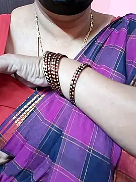 Snapshot of ananya956 chatting on 01.12.26 ananya956 online show from 01.12.26