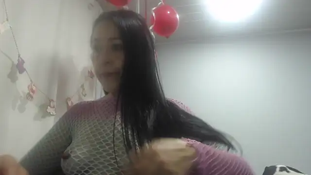 naughthyany16 online show from 02.17.26