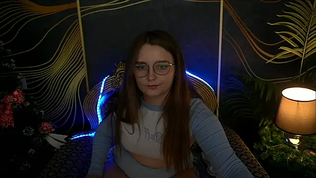 MagicPeachh  online show from 01.01.25