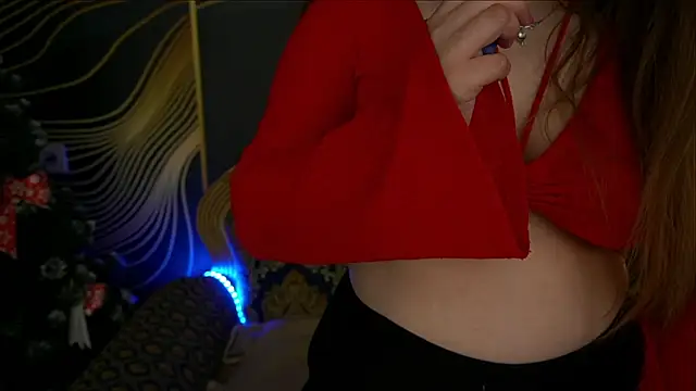 MagicPeachh  online show from 01.08.25