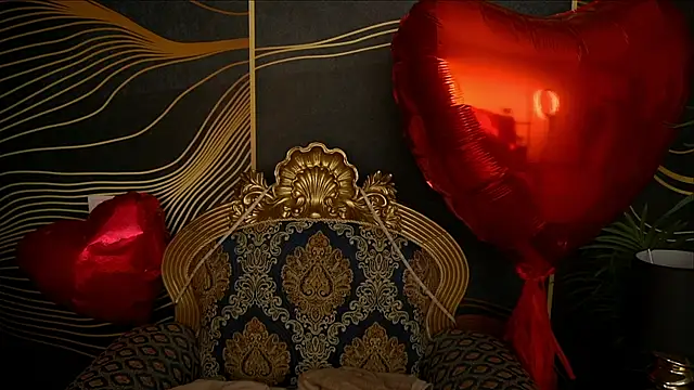 MagicPeachh  online show from 02.26.25