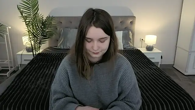 Snapshot of MagicPeachh_ chatting on 03.23.26 MagicPeachh online show from 03.23.26