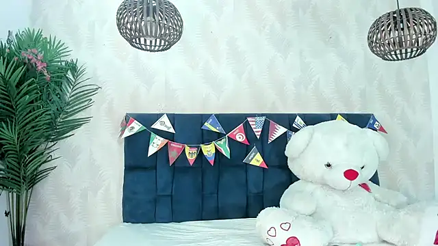 Victoria Coleman online show from 07.12.26