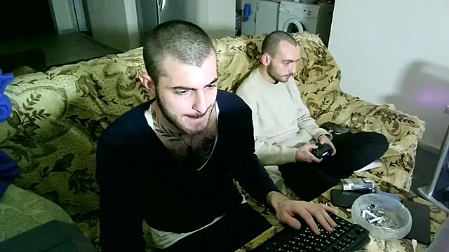 Snapshot of Barney_Tedd chatting on 01.04.25 Barney Tedd online show from 01.04.25