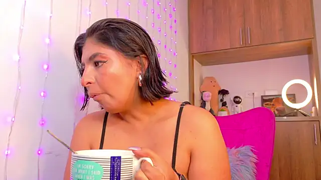 im anna  online show from 06.13.26