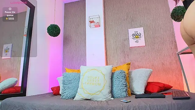 Bella salvatore online show from 02.17.25