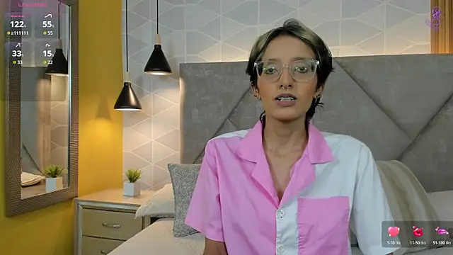 Snapshot of Marge_lasander chatting on 06.17.26 Marge lasander online show from 06.17.26