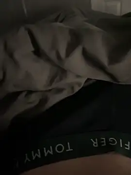 Snapshot of teenboy2737 chatting on 10.24.25 teenboy2737 online show from 10.24.25