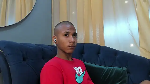 Ethan Fox11 online show from 01.14.25