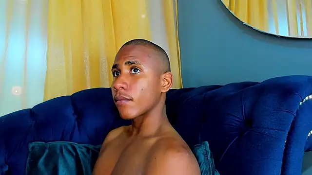 Ethan Fox11 online show from 03.12.25