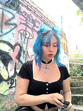 Snapshot of GerallFoxxx chatting on 12.15.24 GerallFoxxx online show from 12.15.24