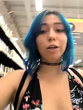 Snapshot of GerallFoxxx chatting on 12.16.24 GerallFoxxx online show from 12.16.24