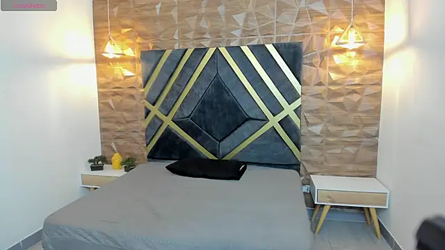 Johan Williams 07 online show from 04.04.26