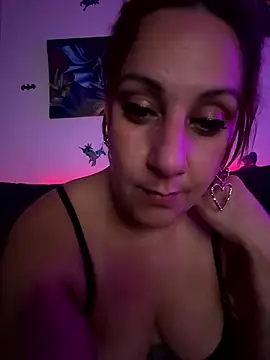 Snapshot of DeeLight124 chatting on 01.15.26 DeeLight124 online show from 01.15.26