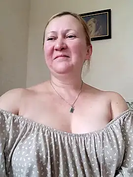 blondyaguar online show from 12.03.24