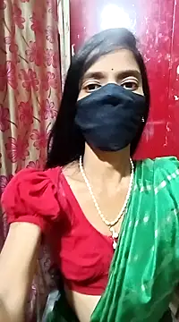 Snapshot of Joshna-Sexy chatting on 12.18.24 Joshna-Sexy online show from 12.18.24