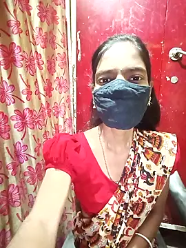 Snapshot of Joshna-Sexy chatting on 12.21.24 Joshna-Sexy online show from 12.21.24