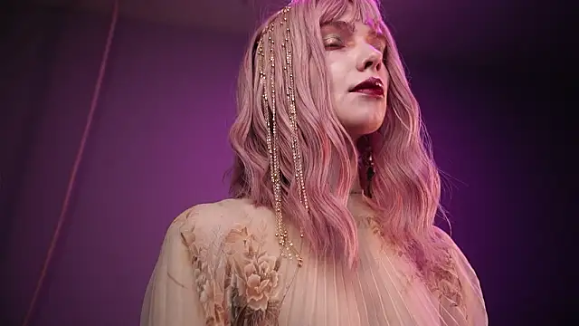 ginger hugs online show from 03.09.26